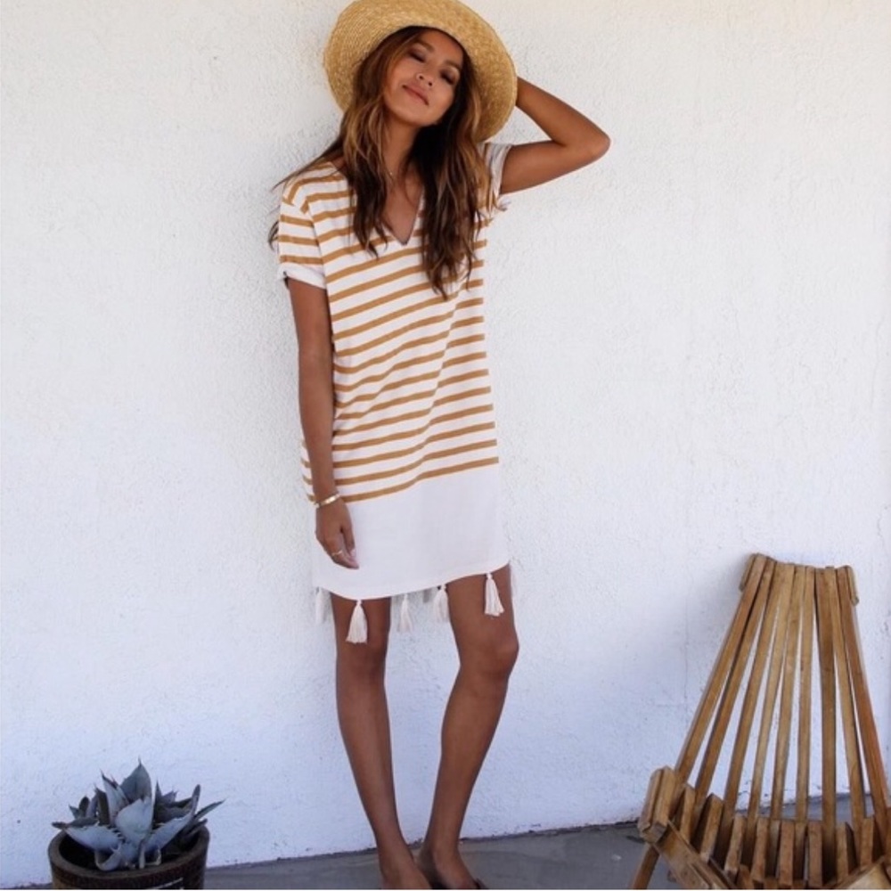 SJ Dress Yellow Stripes size Small 💕